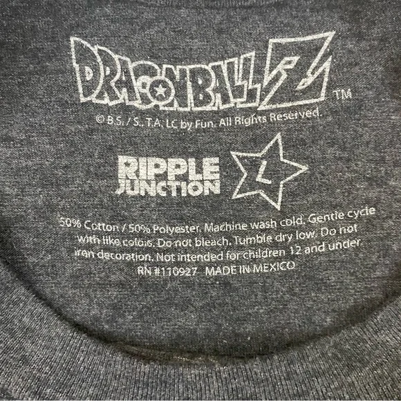 DRAGON-BALL Z Just Saiyan T-Shirt - Picture 3 of 4